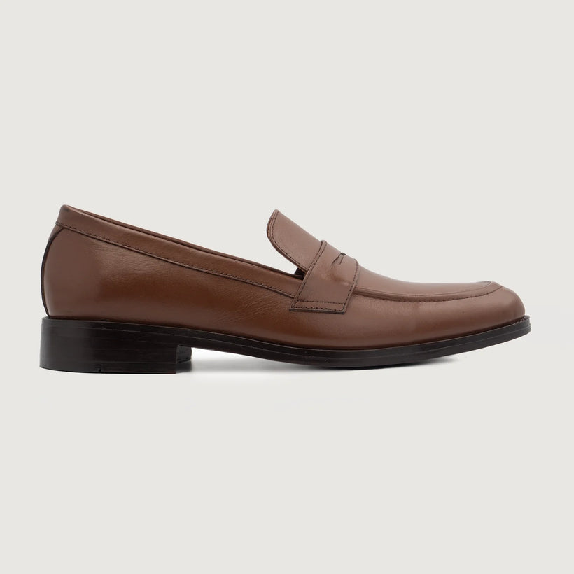 Baxton Marron Leather Loafers pour Homme