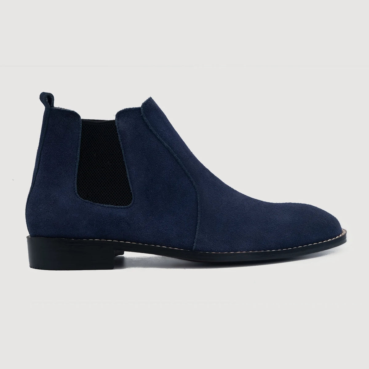 Midnight Blue Goatskin Suede Leather Boots - Montage cousu Goodyear & détail de l'embout avant