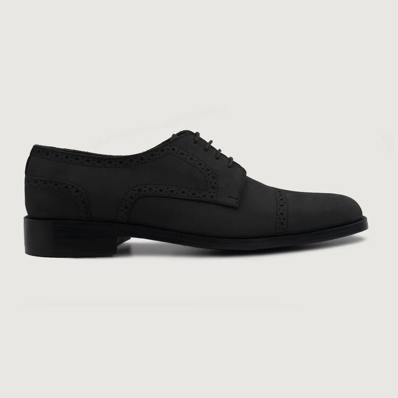 Black Full-Grain leather Shoes - Goodyear Welt Construction & Front Toe Box Detail