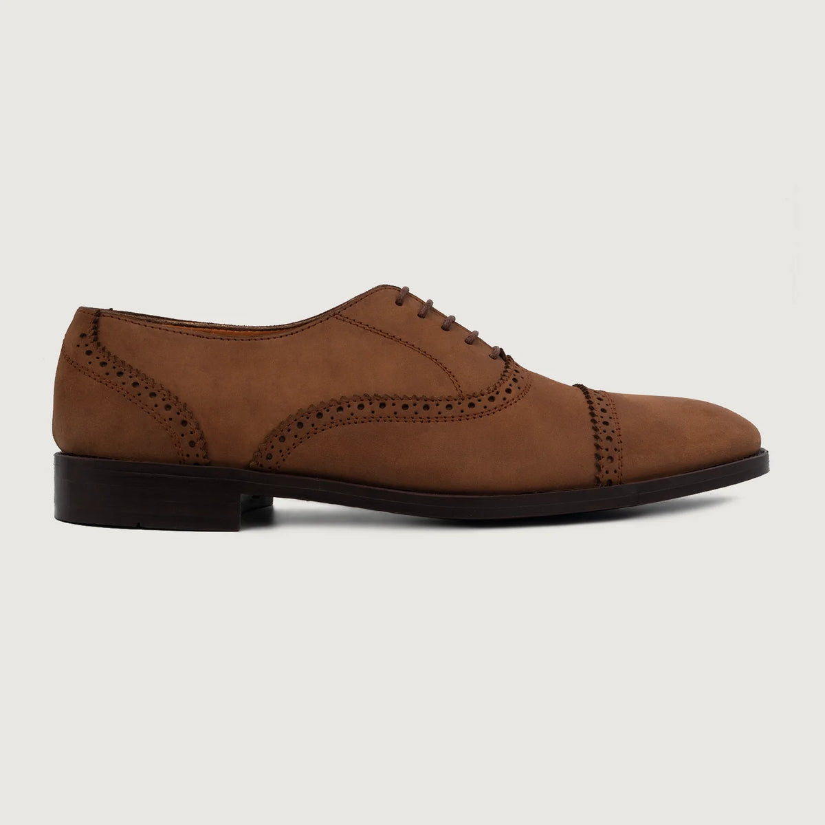 Brown Full-Grain leather Shoes - Montage cousu Goodyear & détail de l'embout avant