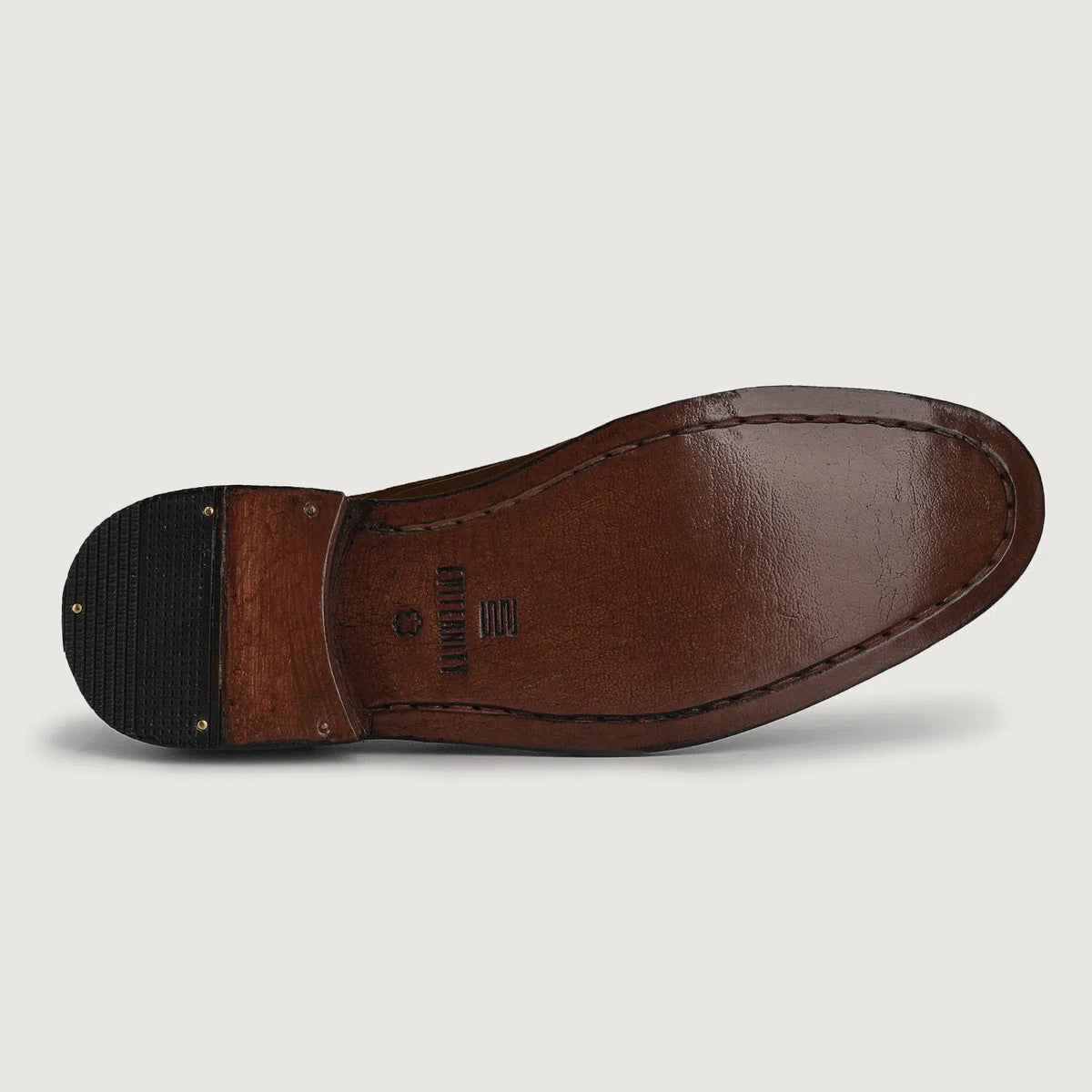 High-Traction Rubber Outsole & Lug Tread Pattern on Attorney Derby Marron Chaussures en cuir pour Homme For Men