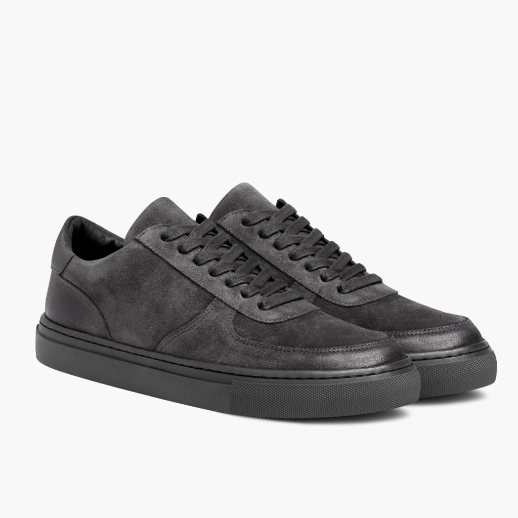 Court Smoke Baskets en cuir pour Homme in Classic Full-Grain Leather - Vue de profil | Acheter en ligne