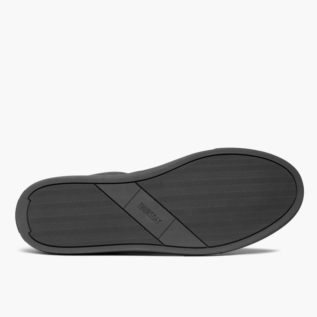 High-Traction Rubber Outsole & Lug Tread Pattern on Court Smoke Baskets en cuir pour Homme