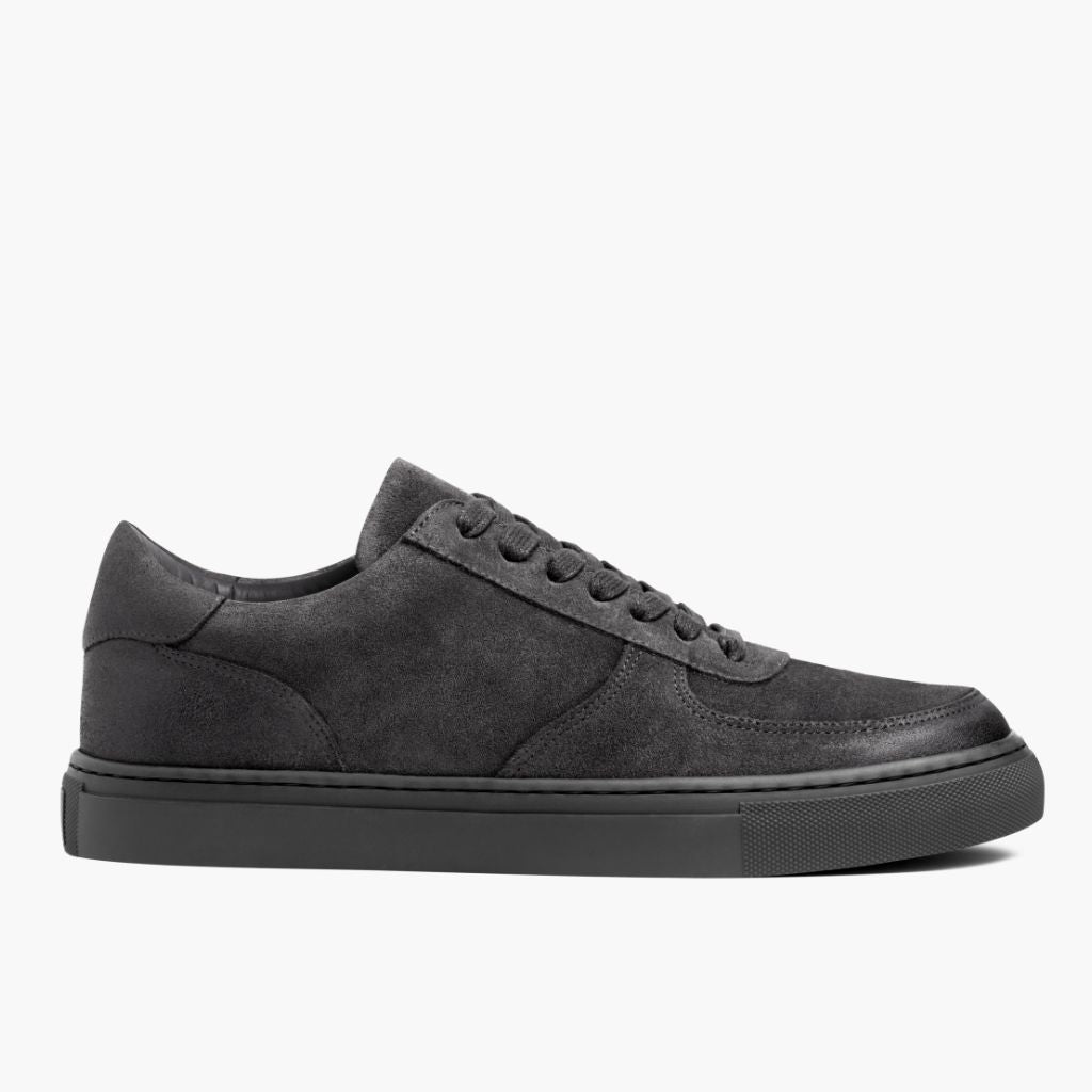 Classic Full-Grain leather Sneakers - Montage cousu Goodyear & détail de l'embout avant