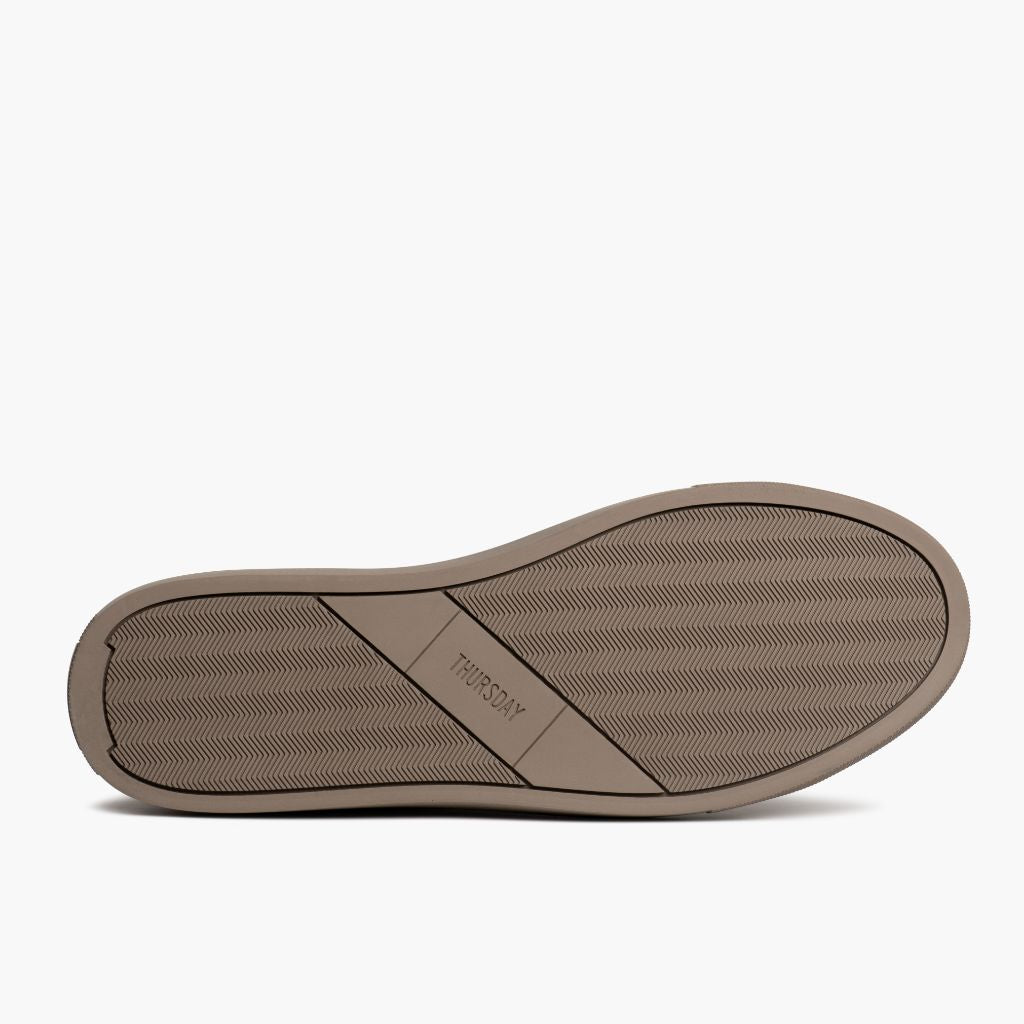 High-Traction Rubber Outsole & Lug Tread Pattern on Encore Taupe Baskets en cuir pour Homme