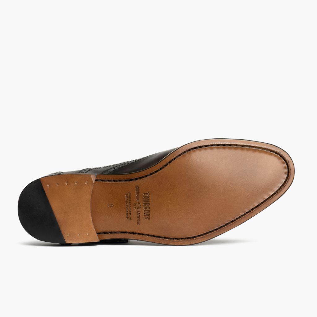 Vue détaillée of Classic Collar & Heavy-Duty Zipper Hardware on Aviator Chocolat Mocassins en cuir pour Homme