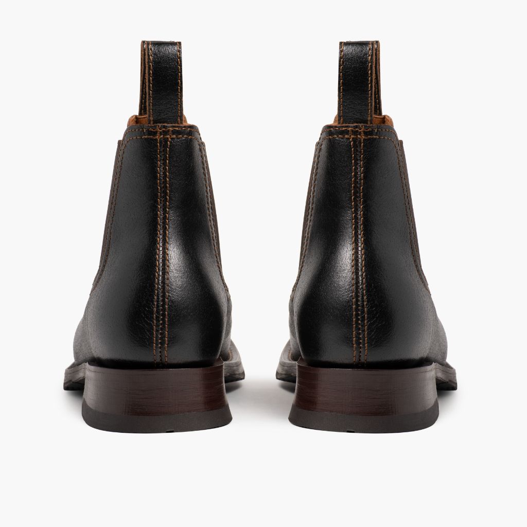 High-Traction Rubber Outsole & Lug Tread Pattern on Journeyman Cacao Bottines en cuir pour Homme
