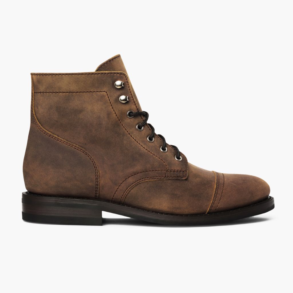 Classic Full-Grain leather Boots - Montage cousu Goodyear & détail de l'embout avant