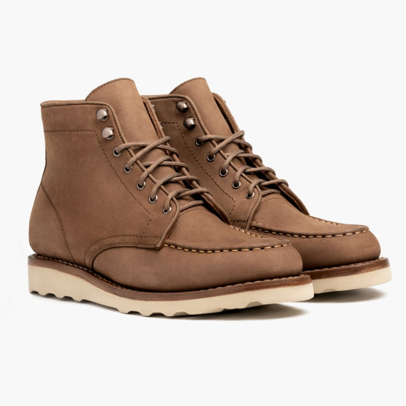 Diplomat Pebble Leather Boots pour Femme