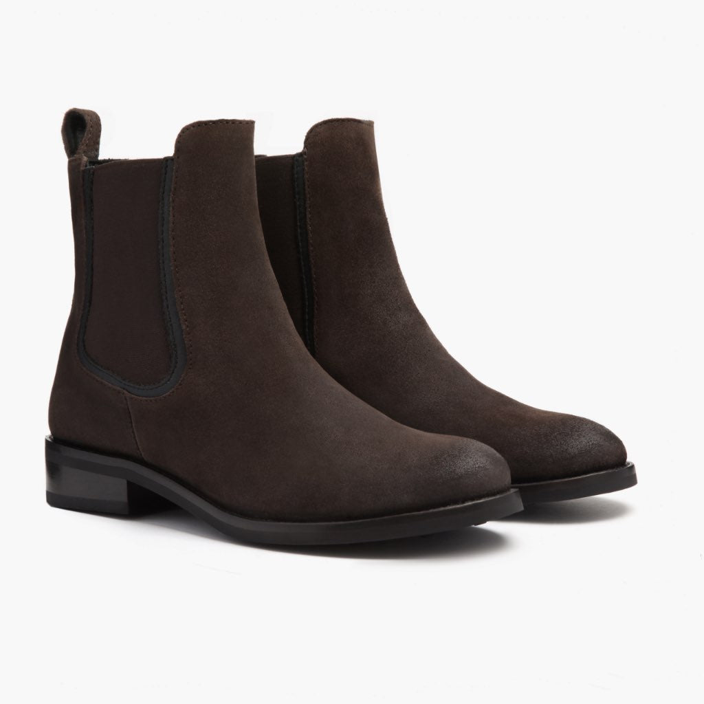 Dark Brown Goatskin Suede Leather Boots - Montage cousu Goodyear & détail de l'embout avant