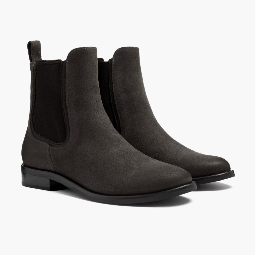 Grey Full-Grain leather Boots - Montage cousu Goodyear & détail de l'embout avant