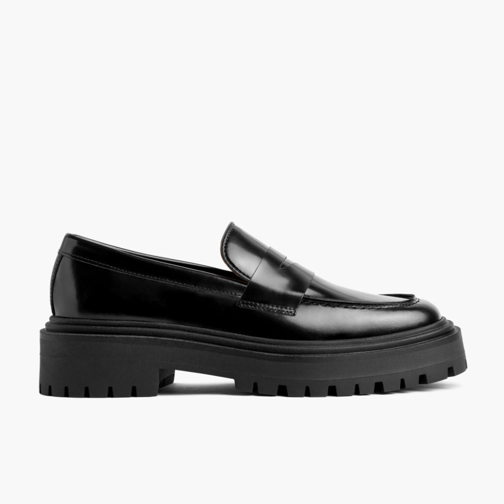 Black Full-Grain leather Loafers - Montage cousu Goodyear & détail de l'embout avant
