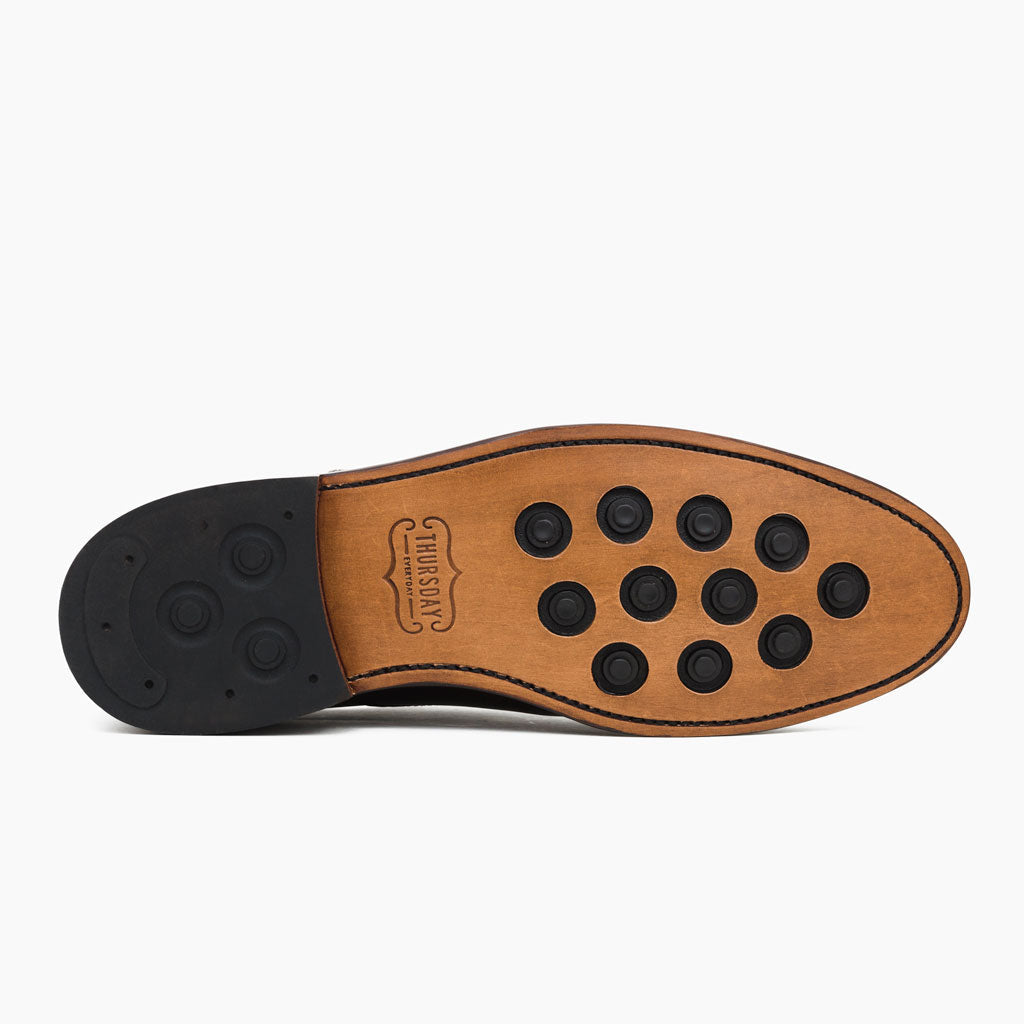 High-Traction Rubber Outsole & Lug Tread Pattern on Cavalier Noir Bottines en cuir pour Homme