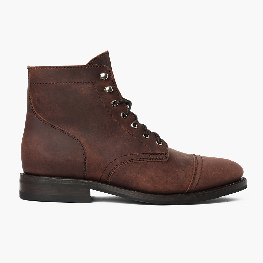Classic Full-Grain leather Boots - Montage cousu Goodyear & détail de l'embout avant