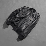 
Perspective portée de Agent Shadow Noir Blouson Bombardier en Cuir pour Homme sur modèle - Tombé naturel à la lumière du jour