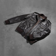 
Perspective portée de Agent Shadow Marron Blouson Bombardier en Cuir pour Homme sur modèle - Tombé naturel à la lumière du jour