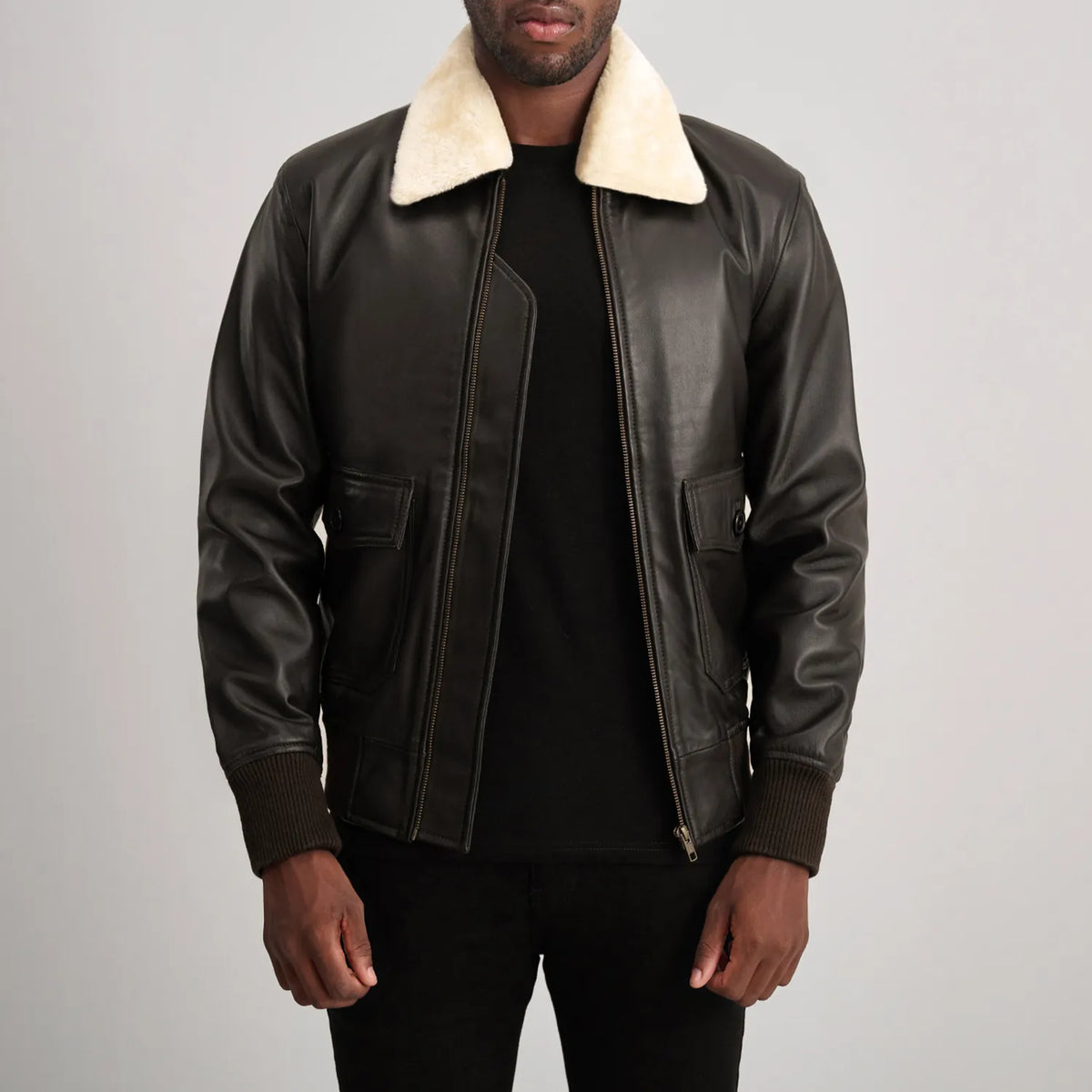 
Airin G-1 Marron & Cream Blouson Bombardier en Cuir pour Homme in Brown Sheepskin Leather - Vue de face & silhouette ajustée | Acheter en ligne