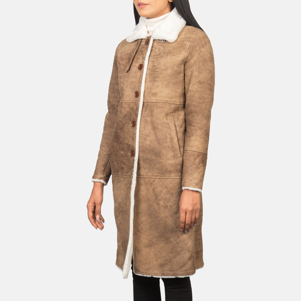 Women's Alina Shearling Marron Manteau en Cuir pour Femme in Distressed Brown Sheepskin Leather - Vue de face &amp; silhouette ajustée | Acheter en ligne