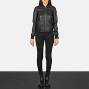 Women's Ava Ma-1 Black Leather Bomber Jacket - Vue de profil avec coupe de manche ergonomique