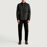 Vue détaillée of Shirt &amp; Buttons Hardware on Bronco Tumbled Marron Leather Shirt pour Homme