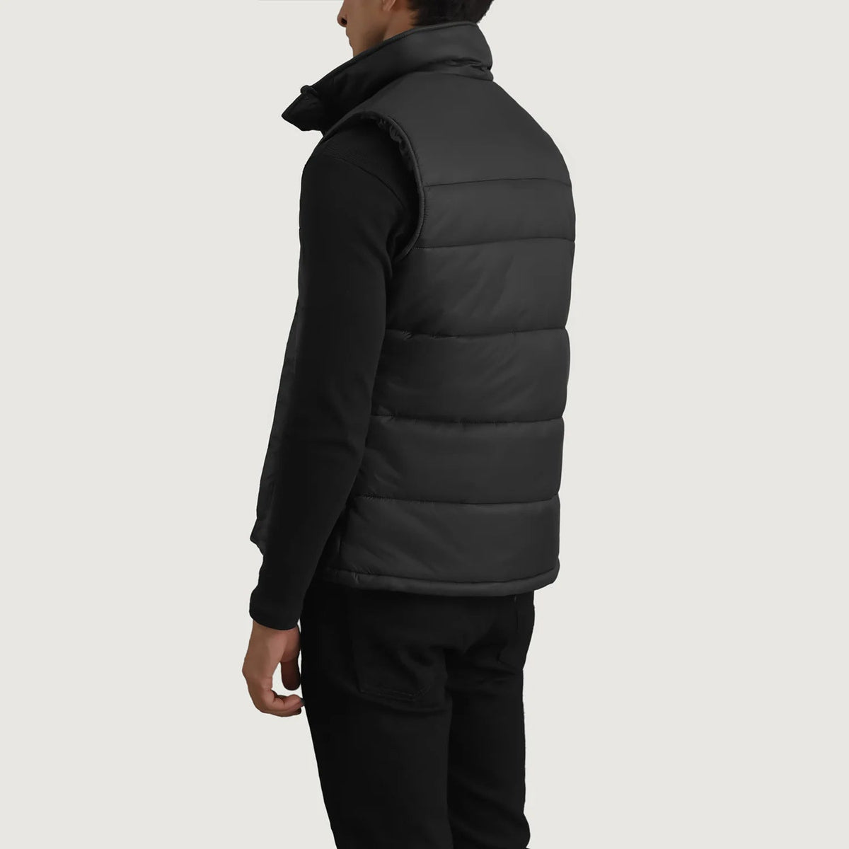 
Authentic Full-Grain Leather Grain Texture & Heavy-Duty Seam Stitching Detail