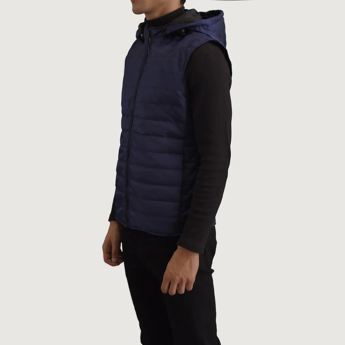 
Blue Full-Grain leather Vest - Vue arrière montrant la carrure ajustée et l'ourlet net