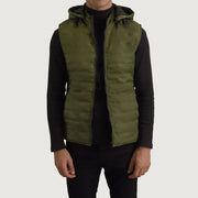 
Carlo Vert Doudoune sans manches à capuche pour Homme in Green Full-Grain Leather - Vue de face & silhouette ajustée | Acheter en ligne