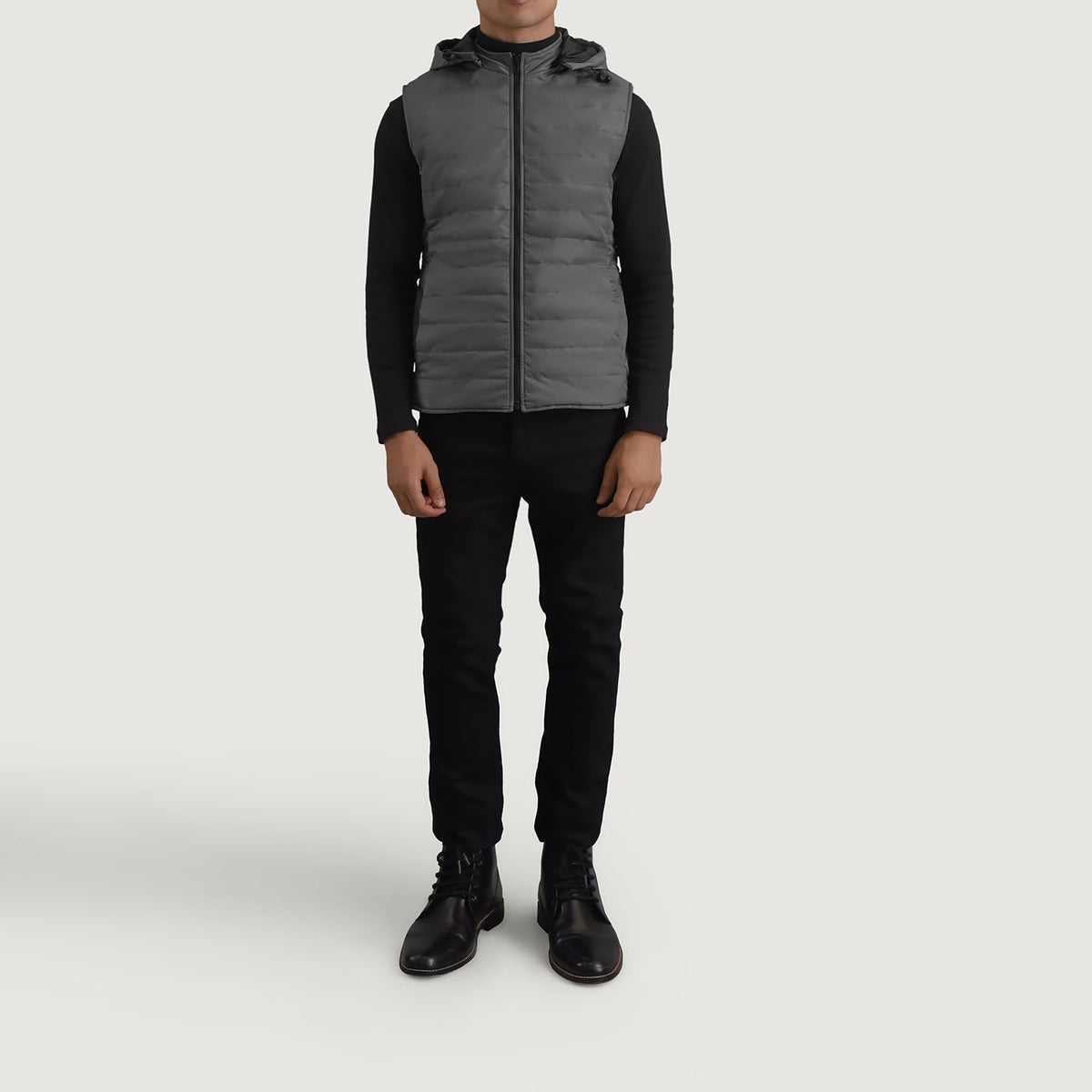 Carlo Gris Hooded Puffer Vest pour Homme - Vue de profil avec coupe de manche ergonomique
