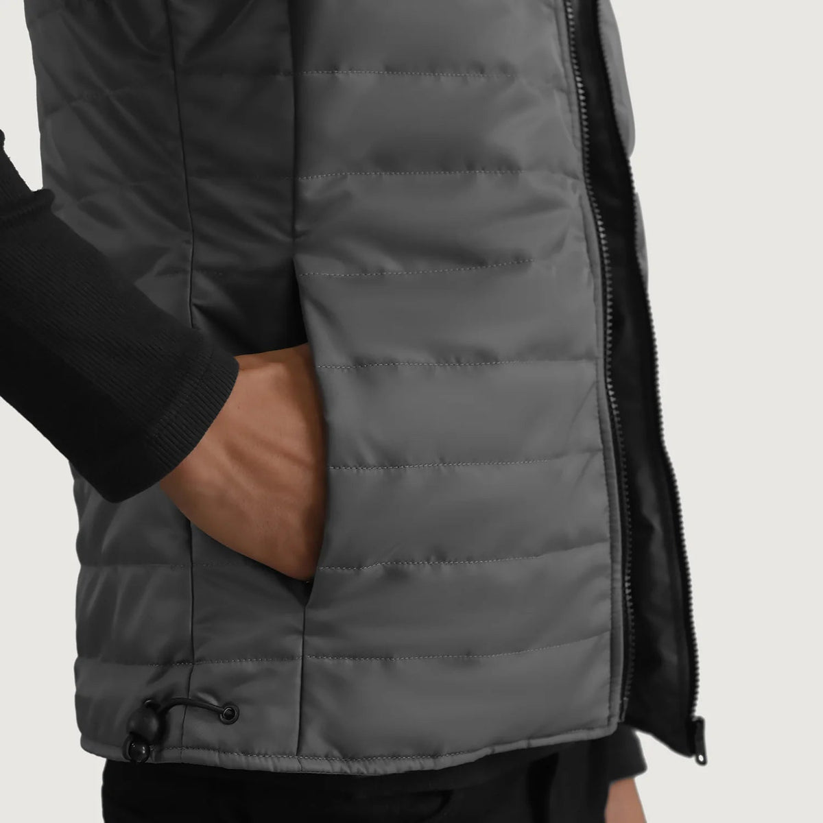 Vue intérieure Showing Quilted Viscose Lining &amp; Deux poches intérieures