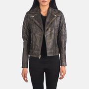 
Carolyn Quilted Distressed Brown Biker Jacket in Distressed Brown Goatskin Leather - Vue de face & silhouette ajustée | Acheter en ligne