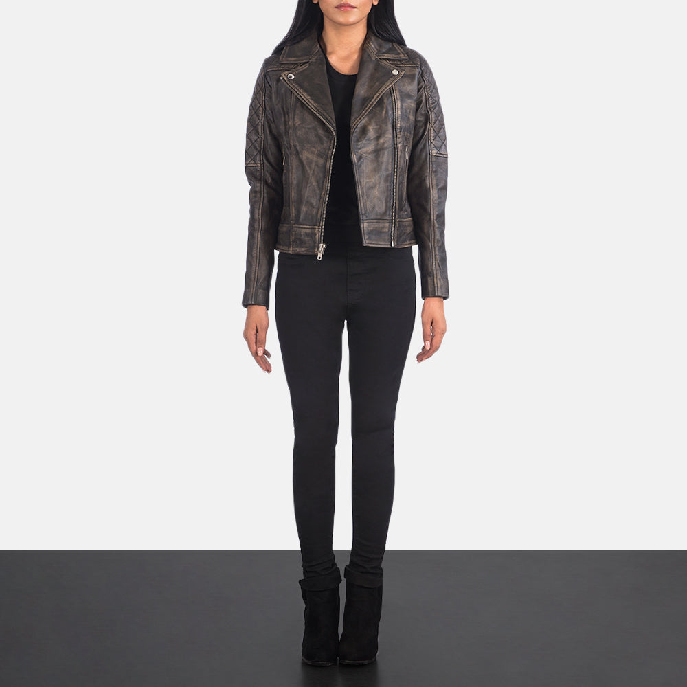 
Carolyn Quilted Distressed Brown Biker Jacket - Vue de profil mettant en valeur la coupe de manche ergonomique