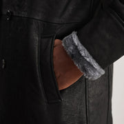 Vue intérieure Showing Fully Faux Fur-Lined &amp; Deux poches intérieures