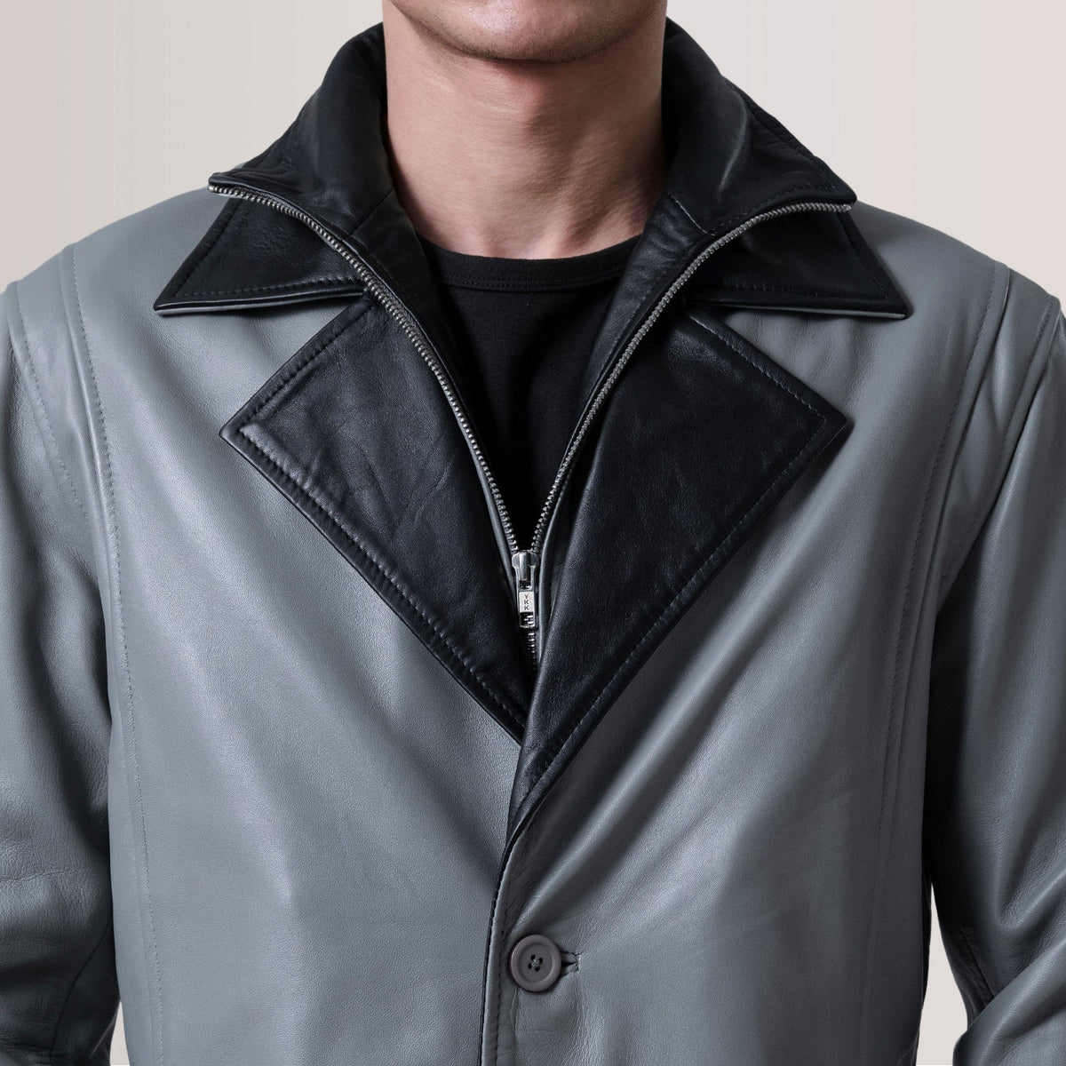 
Vue intérieure Showing Quilted Polyester Lining & Deux poches intérieures fonctionnelles