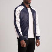 
Blue & White Satin Varsity Jacket - Vue arrière montrant la carrure ajustée et l'ourlet net