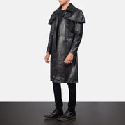 Black Cowhide Leather Trench Coat - Vue de dos avec coupe ajustée aux épaules &amp; ourlet soigné
