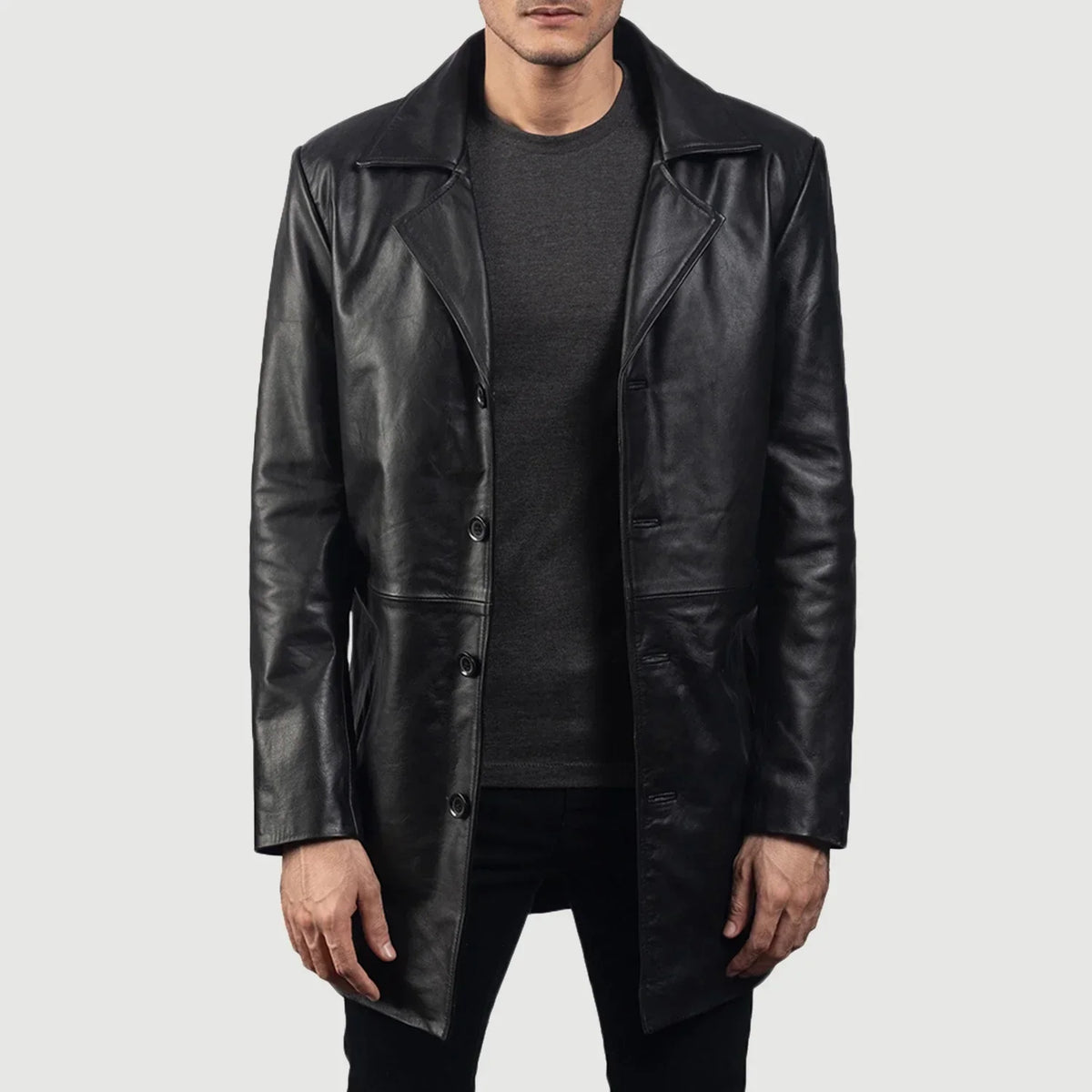 Men's Classmith Black Leather Coat in Black Cowhide Leather - Vue de face &amp; silhouette ajustée | Acheter en ligne