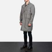 Grey Synthetic Wool Trench Coat - Vue de dos avec coupe ajustée aux épaules &amp; ourlet soigné