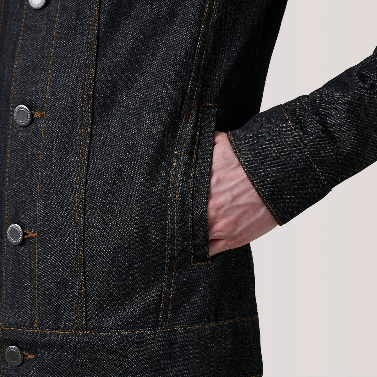 Vue intérieure Showing Quilted Viscose Lining &amp; Deux poches intérieures