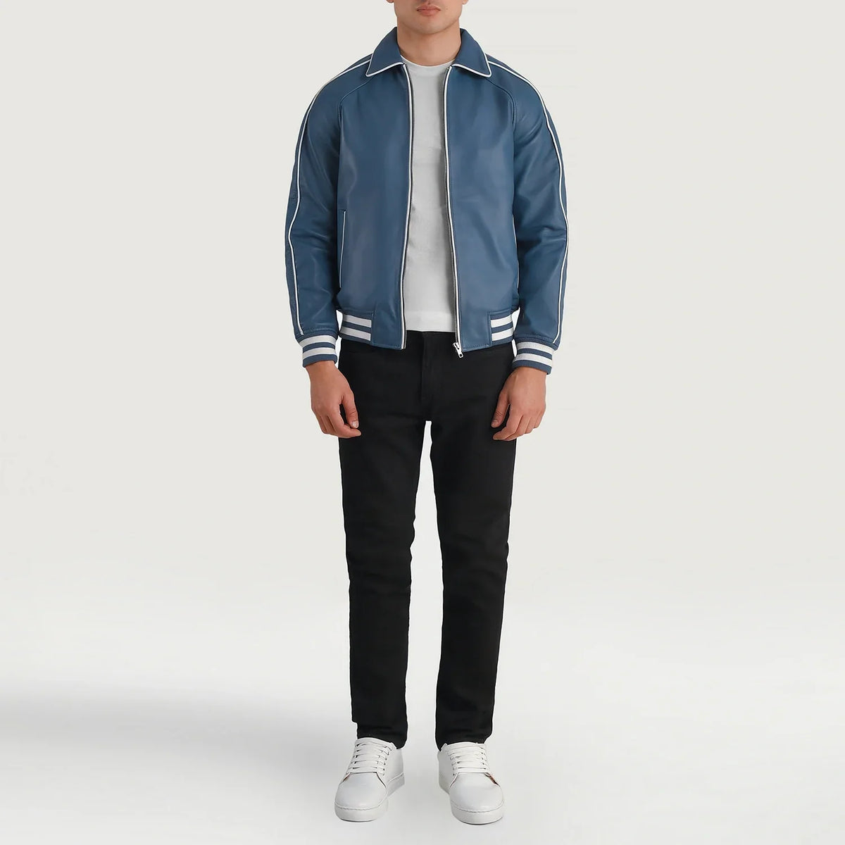 Cooper Bleu Leather Varsity Veste en Cuir pour Homme - Vue de profil avec coupe de manche ergonomique