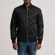 Danson Matelassé Noir Varsity Veste en Cuir pour Homme in Black Satin - Vue de face &amp; silhouette ajustée | Acheter en ligne