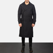 Vue détaillée of Notch &amp; Button Hardware on Men's Detective Noir Wool Manteau en Cuir pour Homme