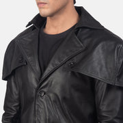 Vue détaillée of Classic Collar &amp; Buttons + Belt Hardware on Men's Deux Noir Leather Duster pour Homme
