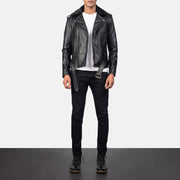 Men's Furton Black Leather Biker Jacket - Vue de profil avec coupe de manche ergonomique