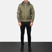 
Hanklin Ma-1 Green Hooded Bomber Jacket - Vue de profil mettant en valeur la coupe de manche ergonomique