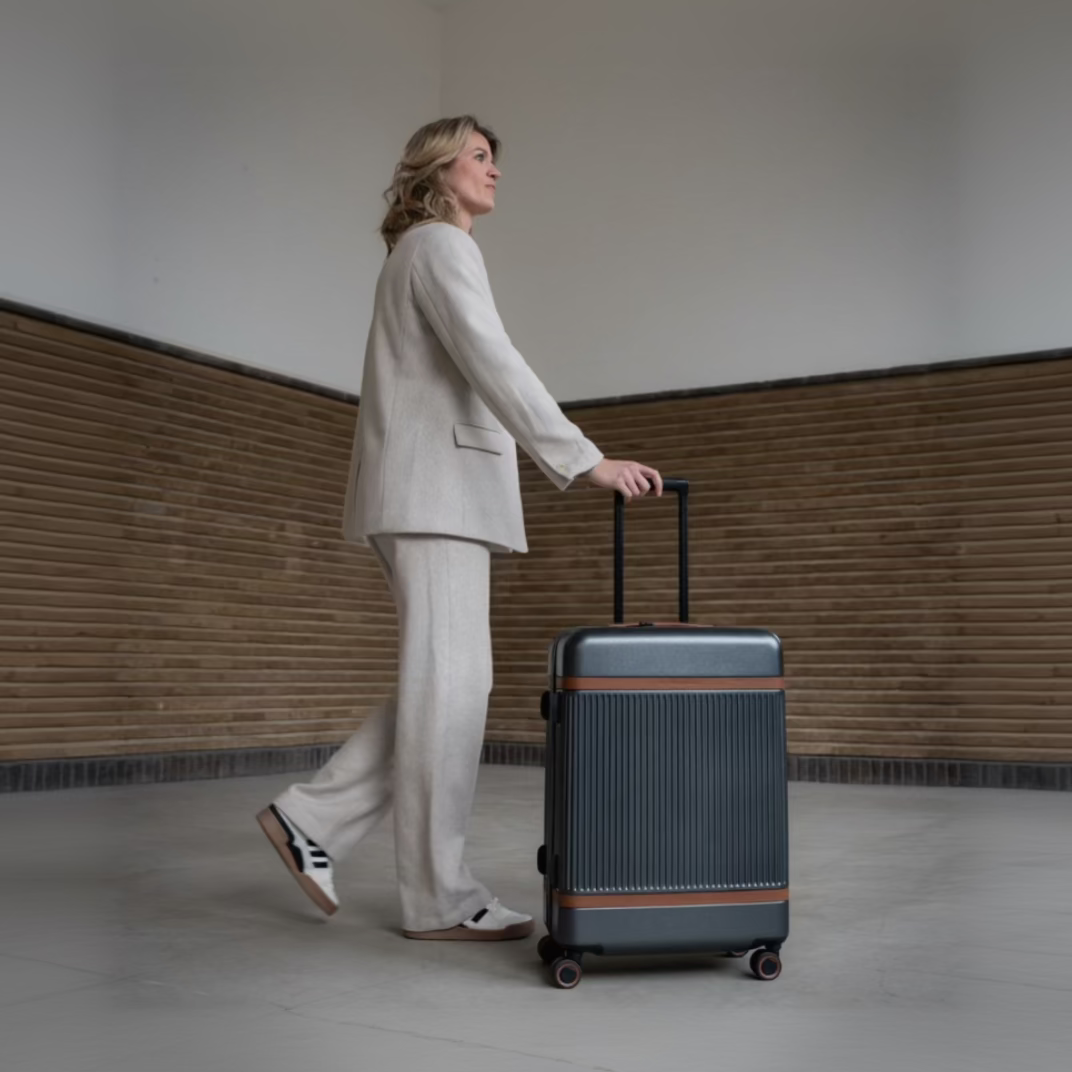 Urban Graphite Large Suitcase Zuna pour Femme, detail view 6