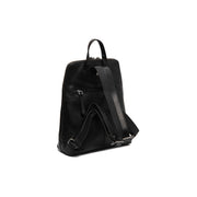 100% Full-Grain Wax Pull-Up 100% Full-Grain Leather Grain Texture &amp; Handcrafted Patina Detail