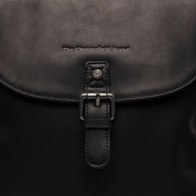 Vermont Full-Grain Leather Backpack pour Femme - Structured Side Profile Showing Gusset Depth &amp; Expansion Capacity
