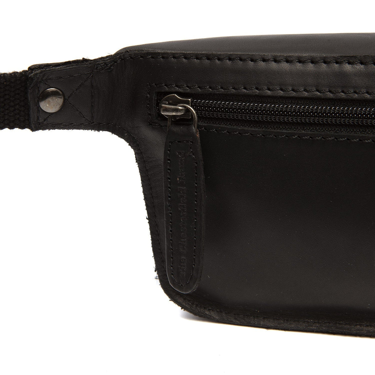 Solid Antique Brass Hardware &amp; Heavy-Duty Dual Zipper Detail on Toronto Cuir pleine fleur Belt Bag