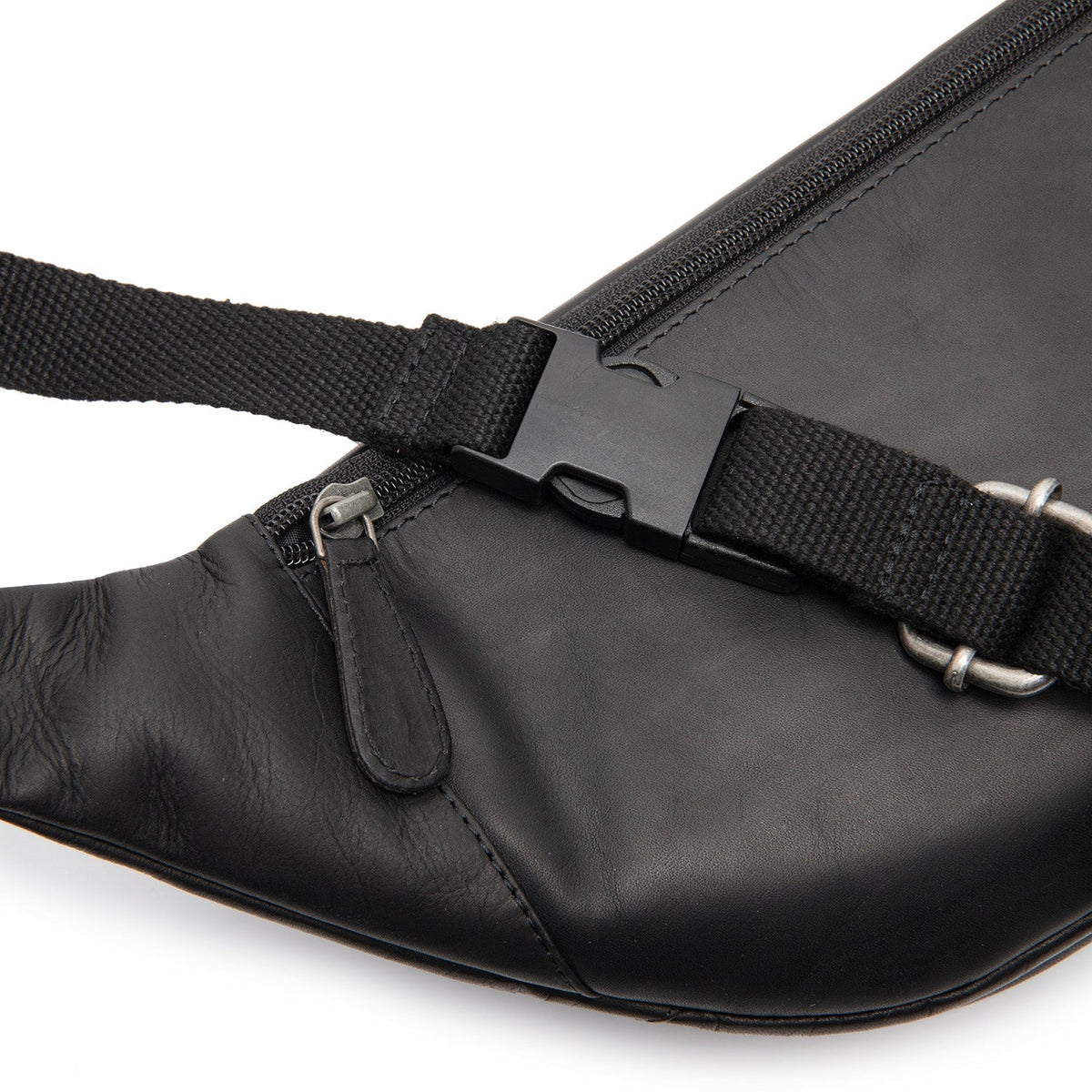 Solid Antique Brass Hardware &amp; Heavy-Duty Dual Zipper Detail on Vernio Full-Grain Ceinture en Cuir Bag pour Femme