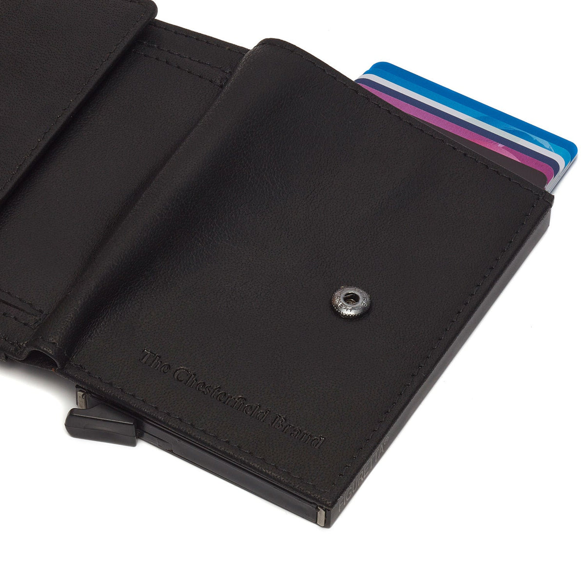 
100% Full-Grain Wax Pull-Up 100% Full-Grain Leather Grain Texture & Handcrafted Patina Detail